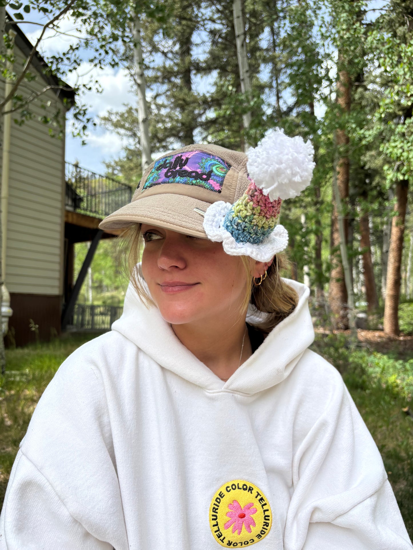 tiny party hat clip